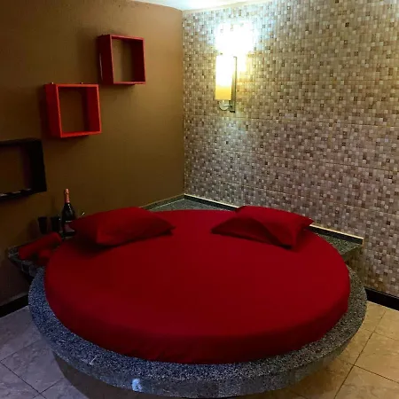 Hotel do amor Emoções (adults Only) *
