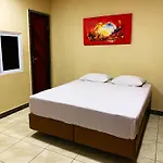 Motel Emoções (Adults Only)