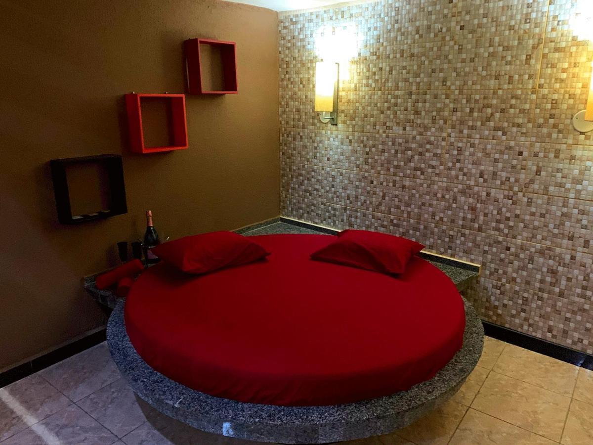 Hotel do amor Emoções (adults Only) *